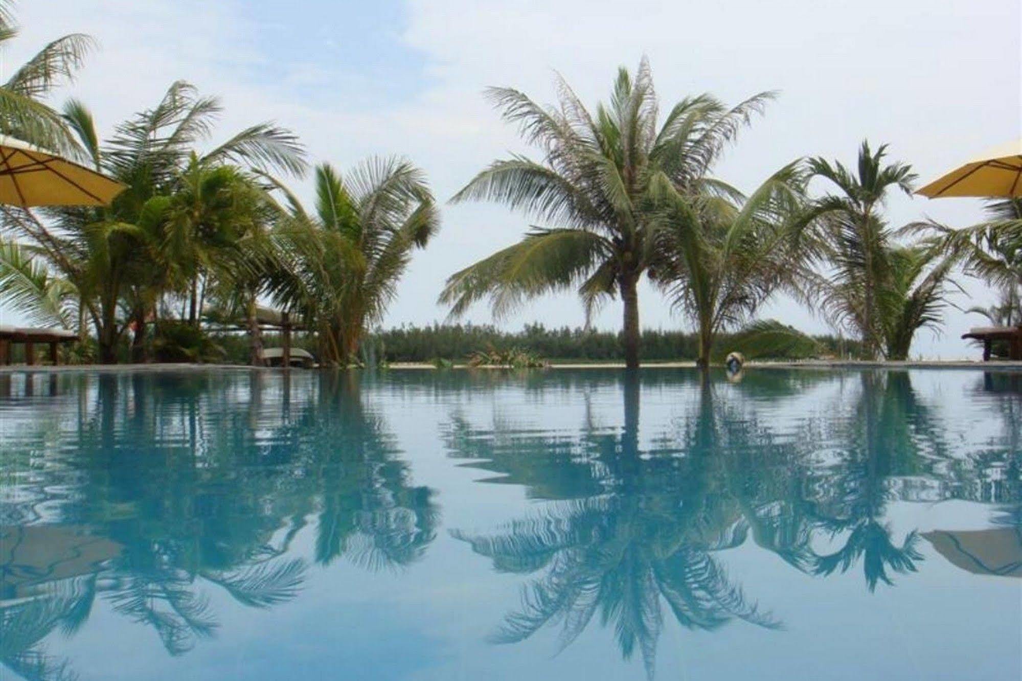 Le Domaine De Tam Hai Resort An Hoa Esterno foto
