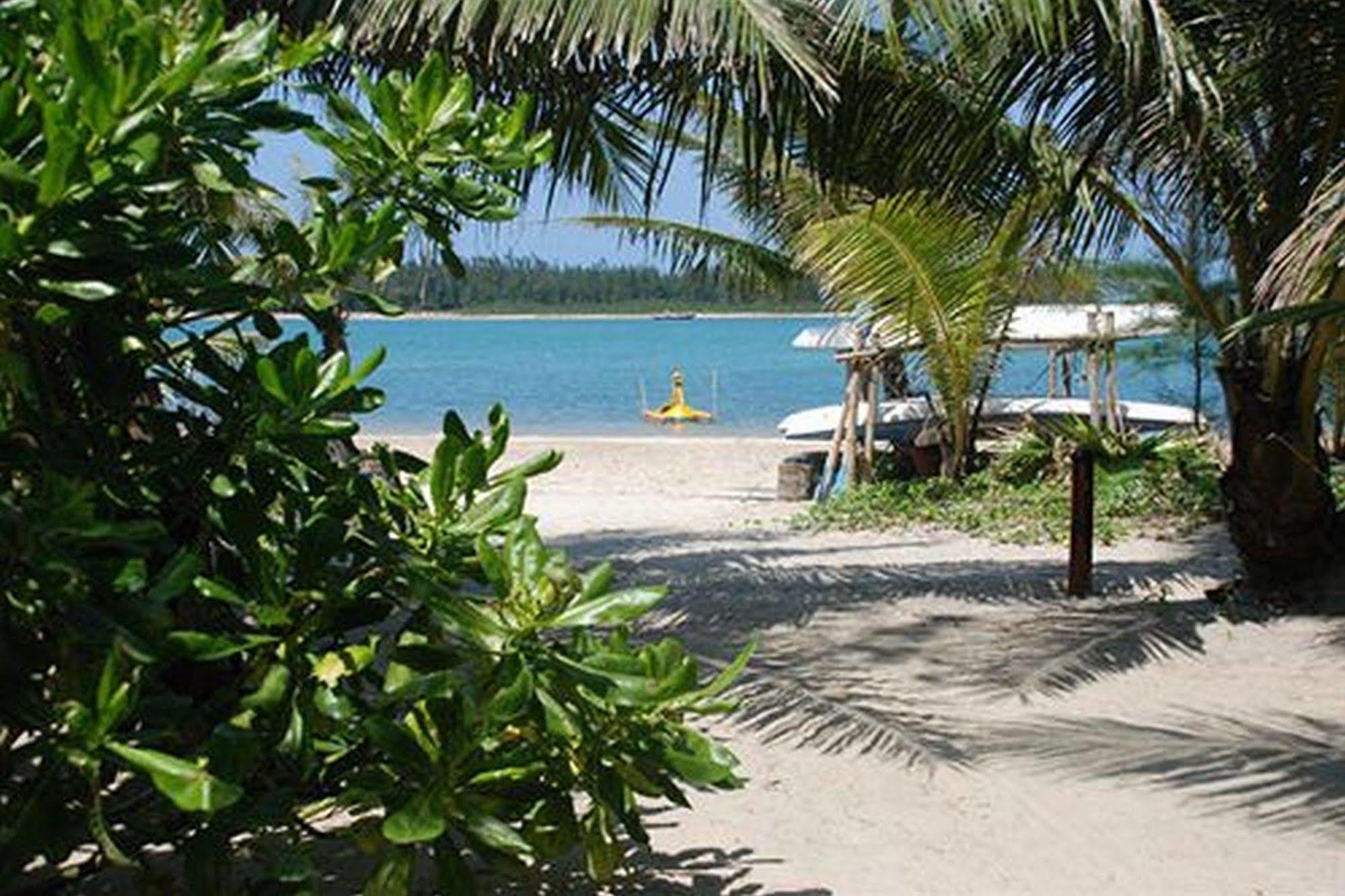 Le Domaine De Tam Hai Resort An Hoa Esterno foto
